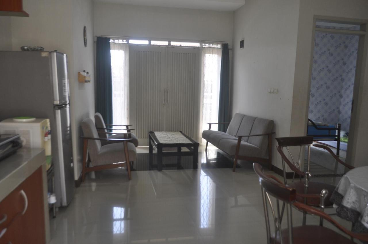 Dallil Putra Villa Lembang Dış mekan fotoğraf